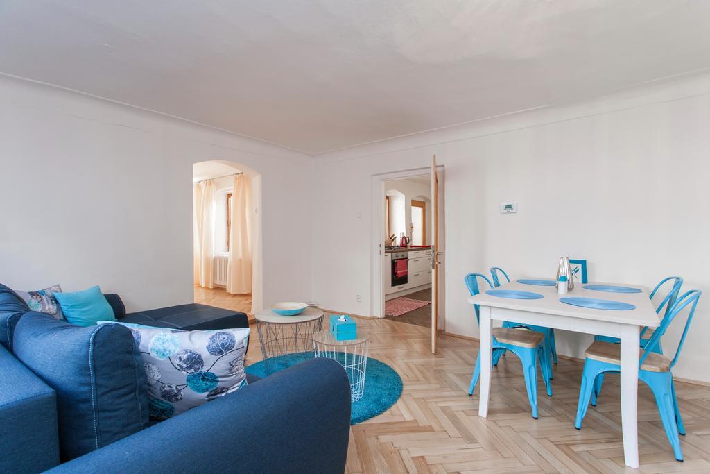 Royal View Apartments Прага Экстерьер фото