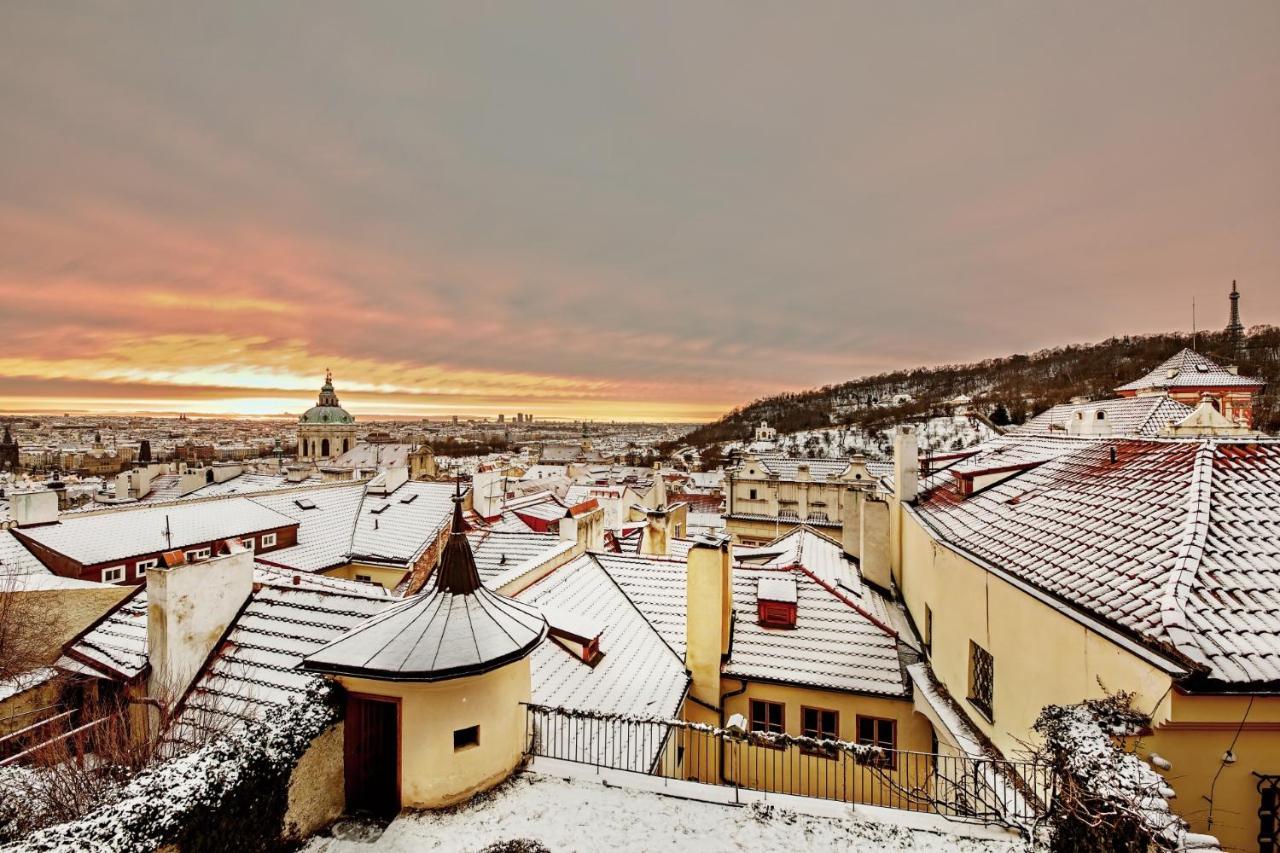 Royal View Apartments Прага Экстерьер фото