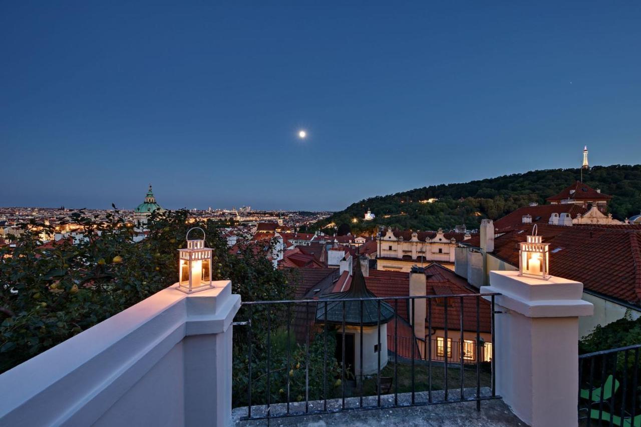 Royal View Apartments Прага Экстерьер фото